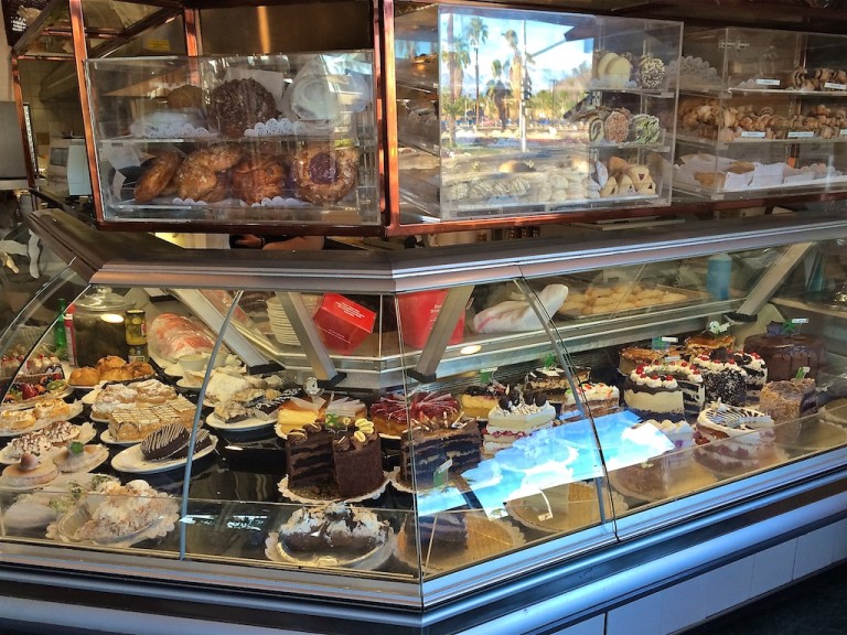 Sherman's Deli & Bakery