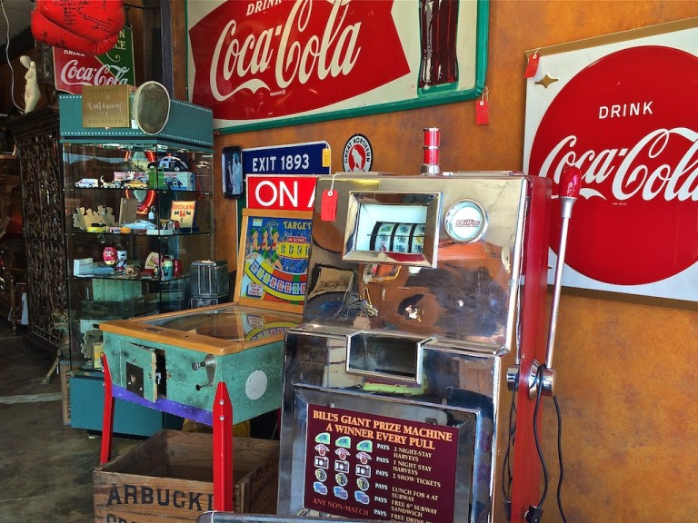 Modern Mantiques Modern Mantiques