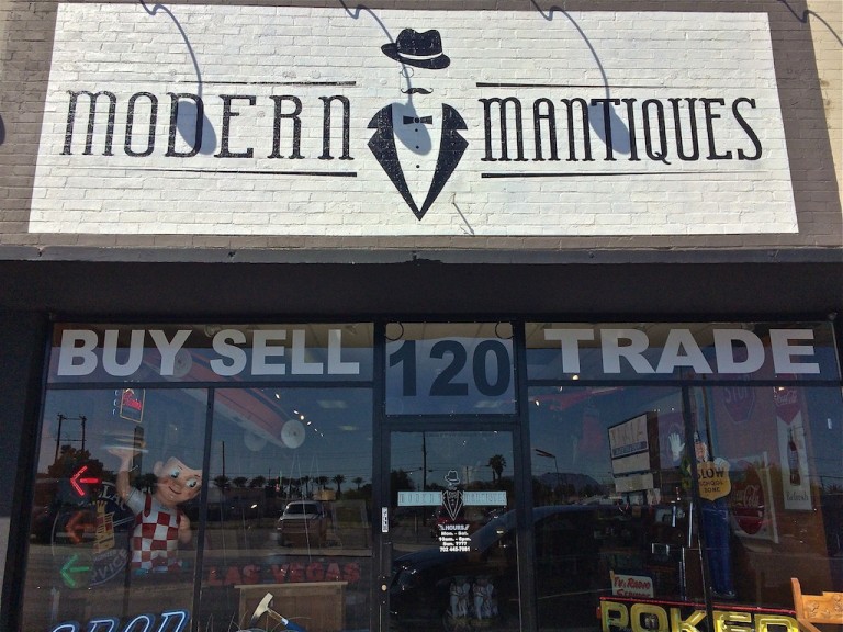Modern Mantiques