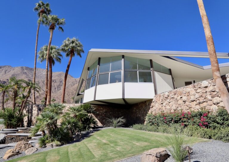 House of Tomorrow  1 768x542