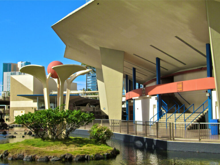 Neal S. Blaisdell Center 5 1 768x576