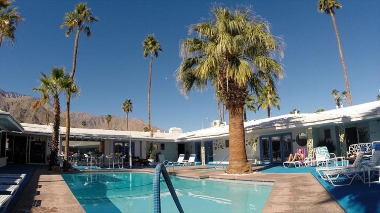 The Rendezvous Pool 1 768x432