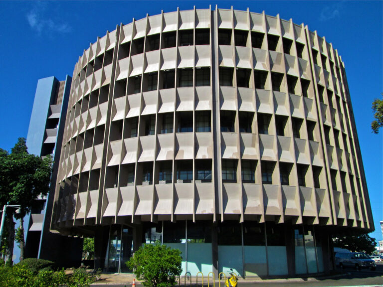 Varsity Building 4 1 768x576
