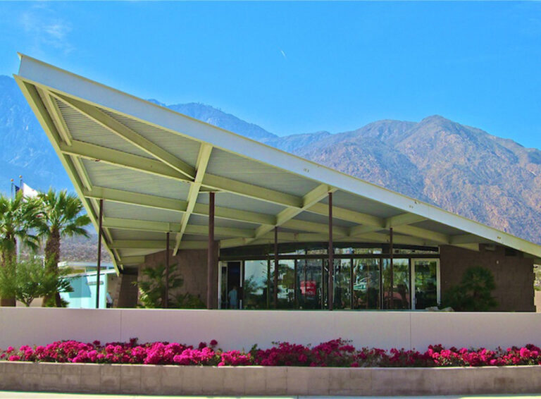 Visitors Center 1 768x566